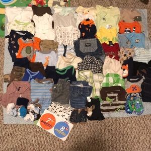 Lot of baby boy clothes 0-12 months